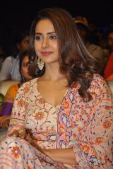 Rakul Preet Singh New Photos